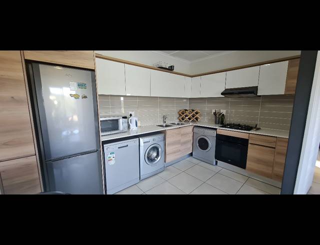 1 BEDROOM APARTMENT FOR SALE IN MODDERFONTEIN